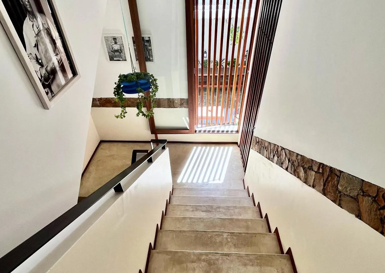 Casa De Poco Guest House And Gallery Mindelo Cape Verde